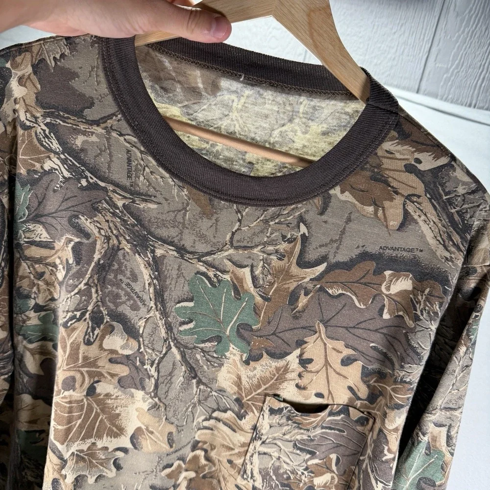 VTG 80s Paper Thin Burnout Worn Soft Camouflage LS Pocket T-Shirt Size XL